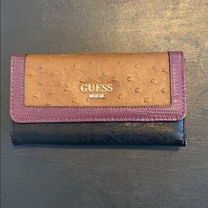 Guess wallet